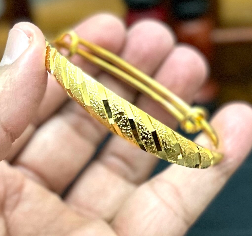 Cuff Bracelet, Cuff Style Bangle