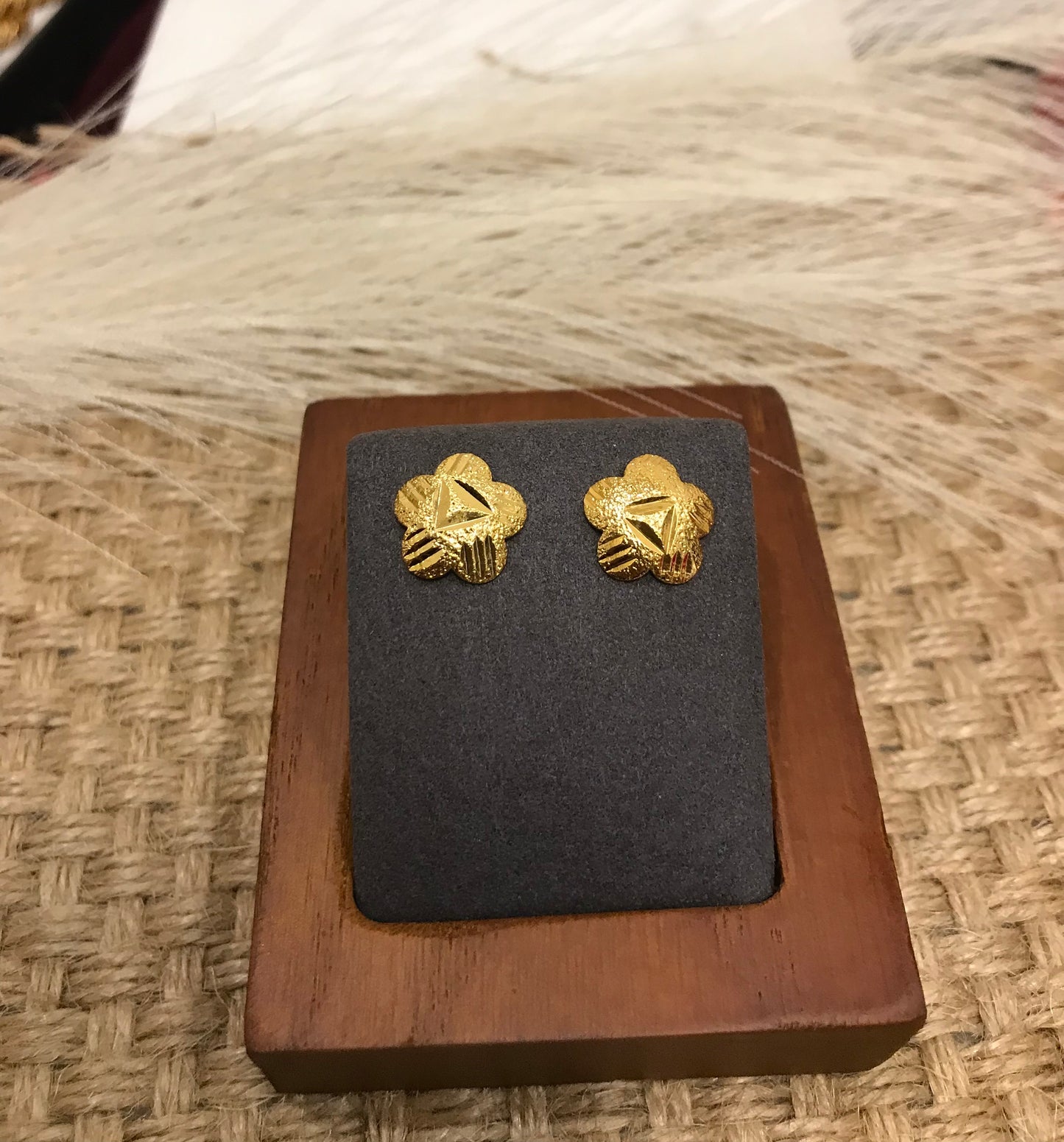 Gold Earrings, Small Stud earring