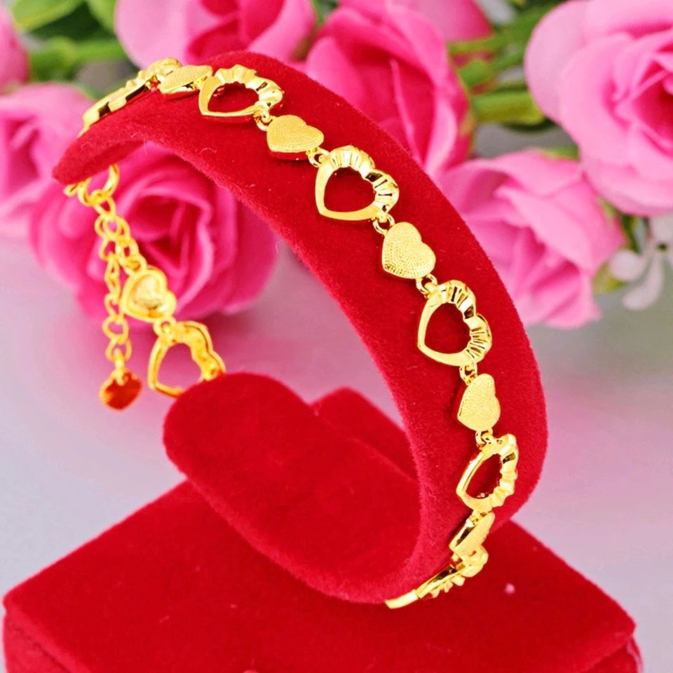 Gold Heart Bracelet