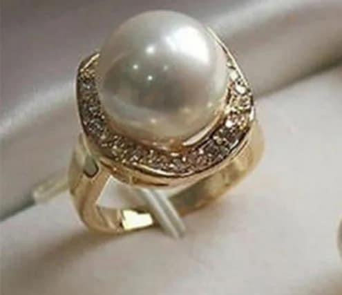 18K Gold Pearl Jewelry Set