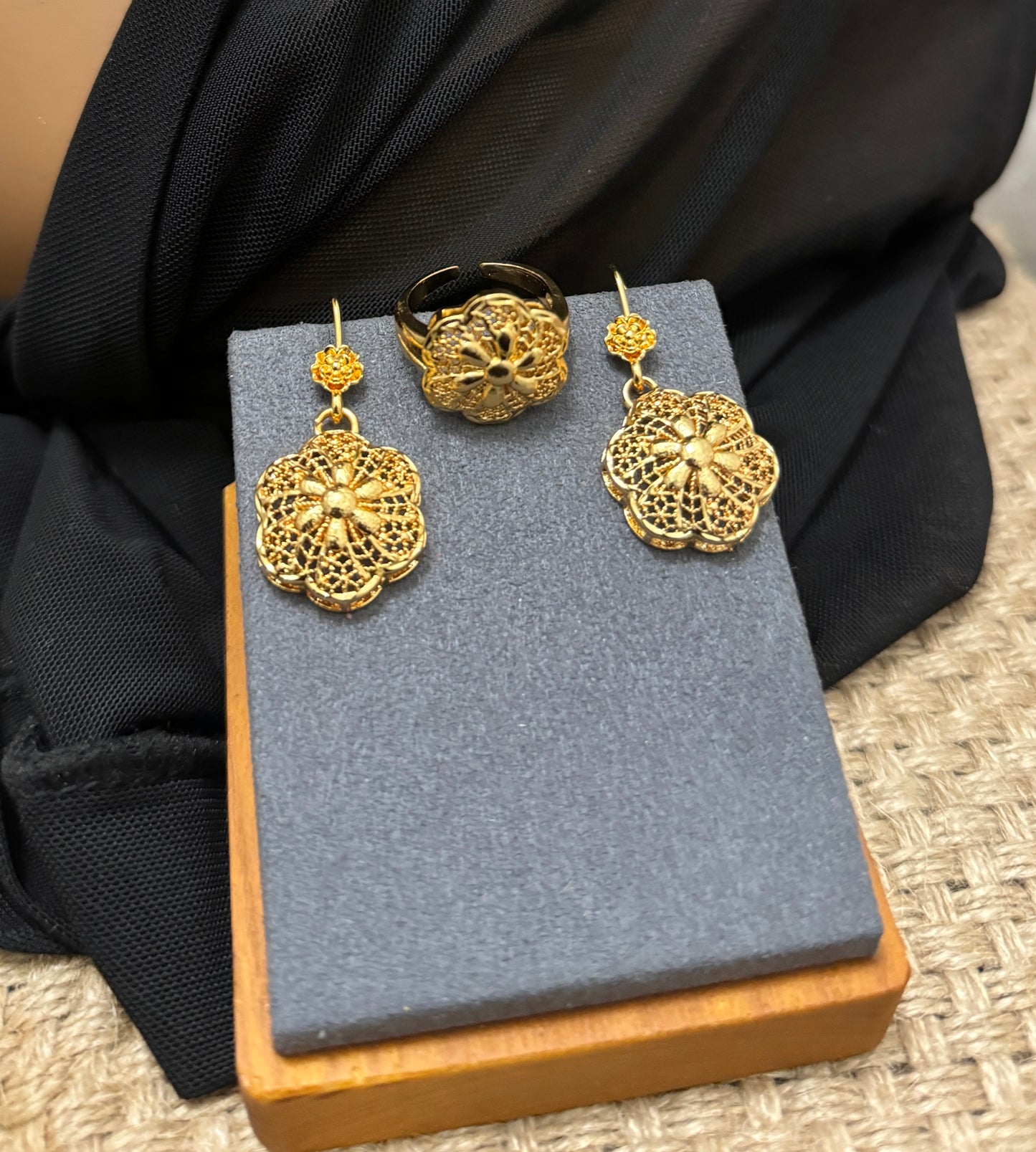Gold Jewelry Set