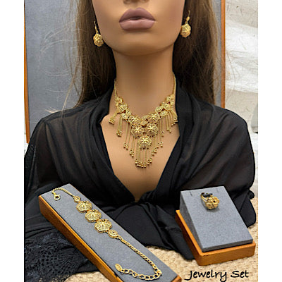 Gold Jewelry Set