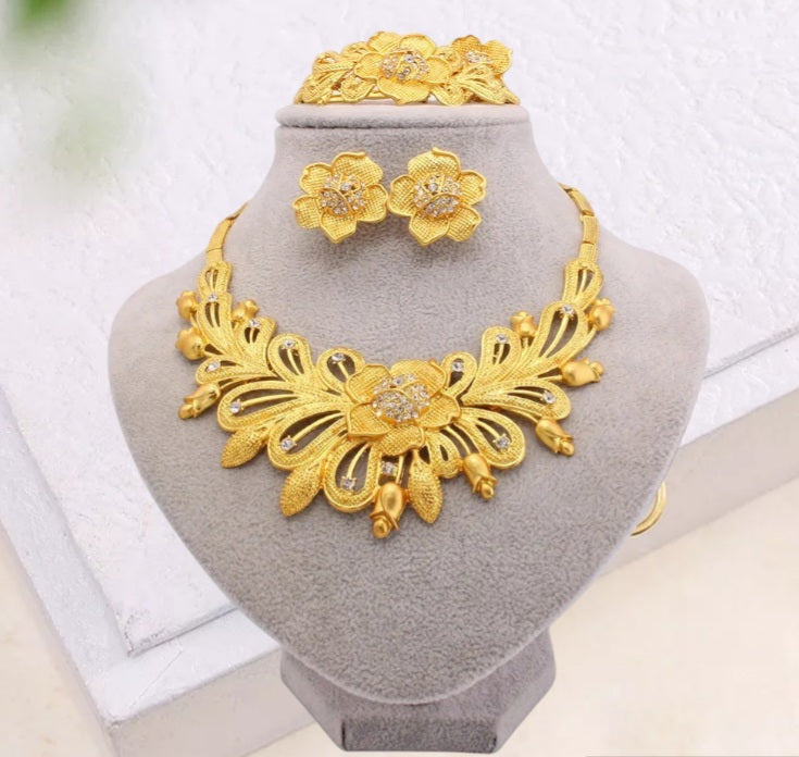 Gold Jewelry Set