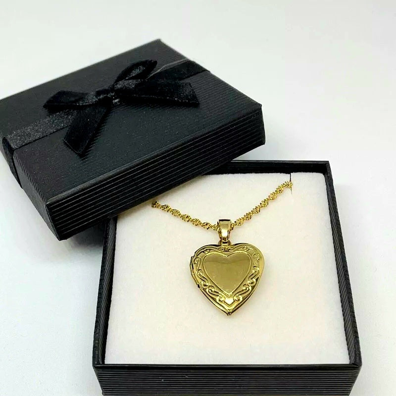 Heart Necklace, Photo Locket Necklace, Gold Heart Necklace, Gift for Her