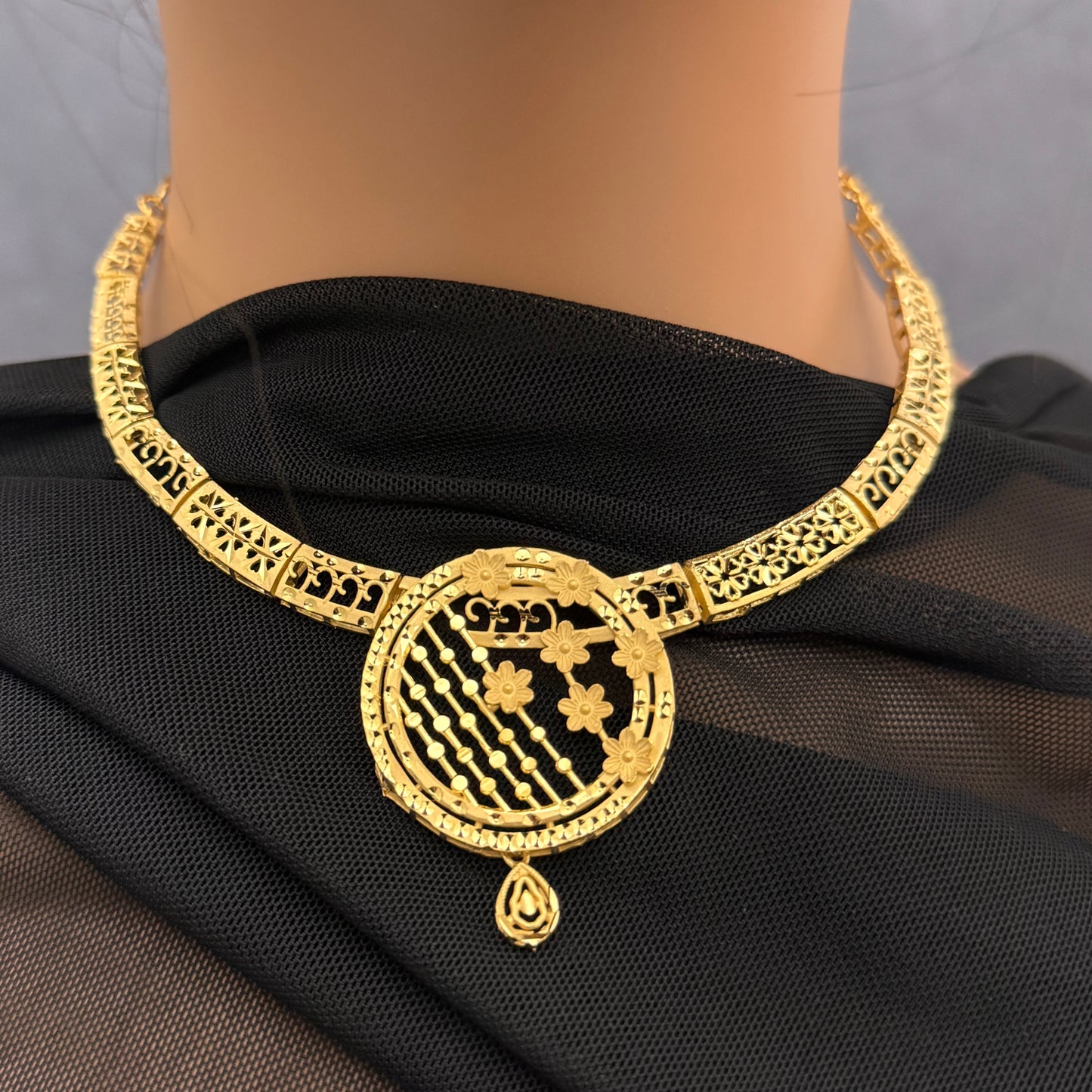 Necklace & Earrings Set