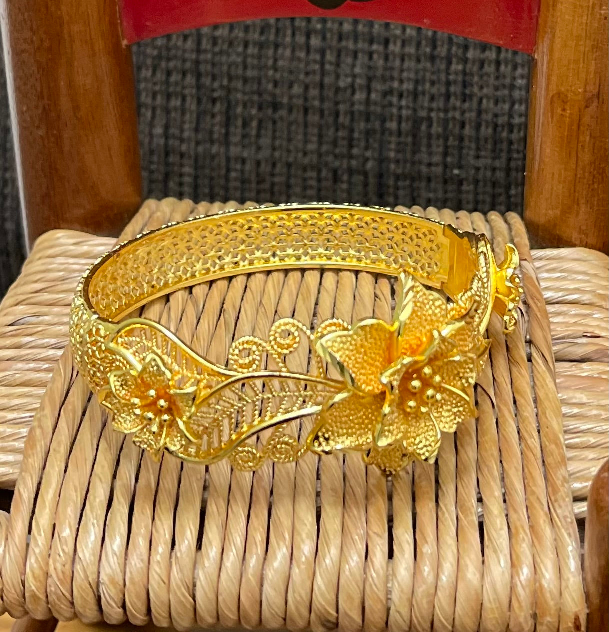 Gold Bangles for Women
