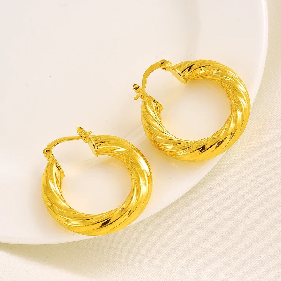 Gold Jewelry Set