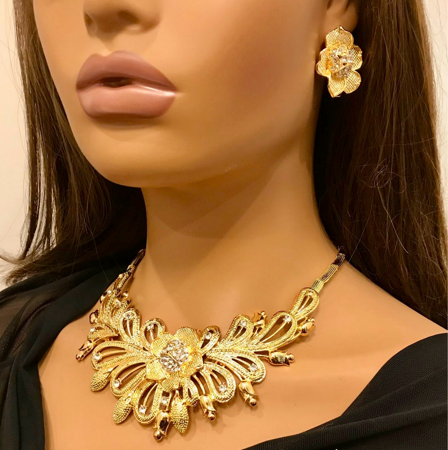 Gold Jewelry Set