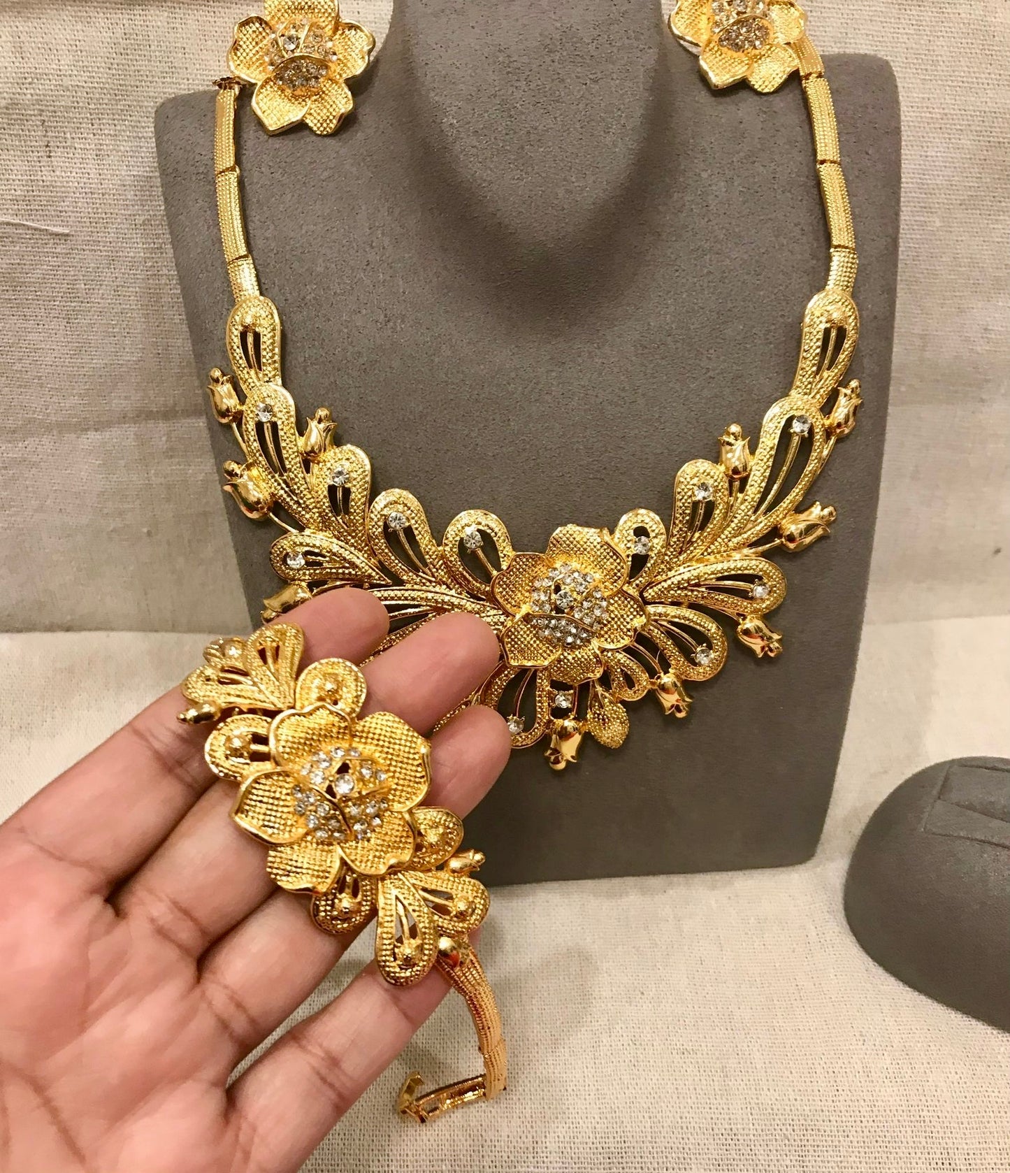 Gold Jewelry Set