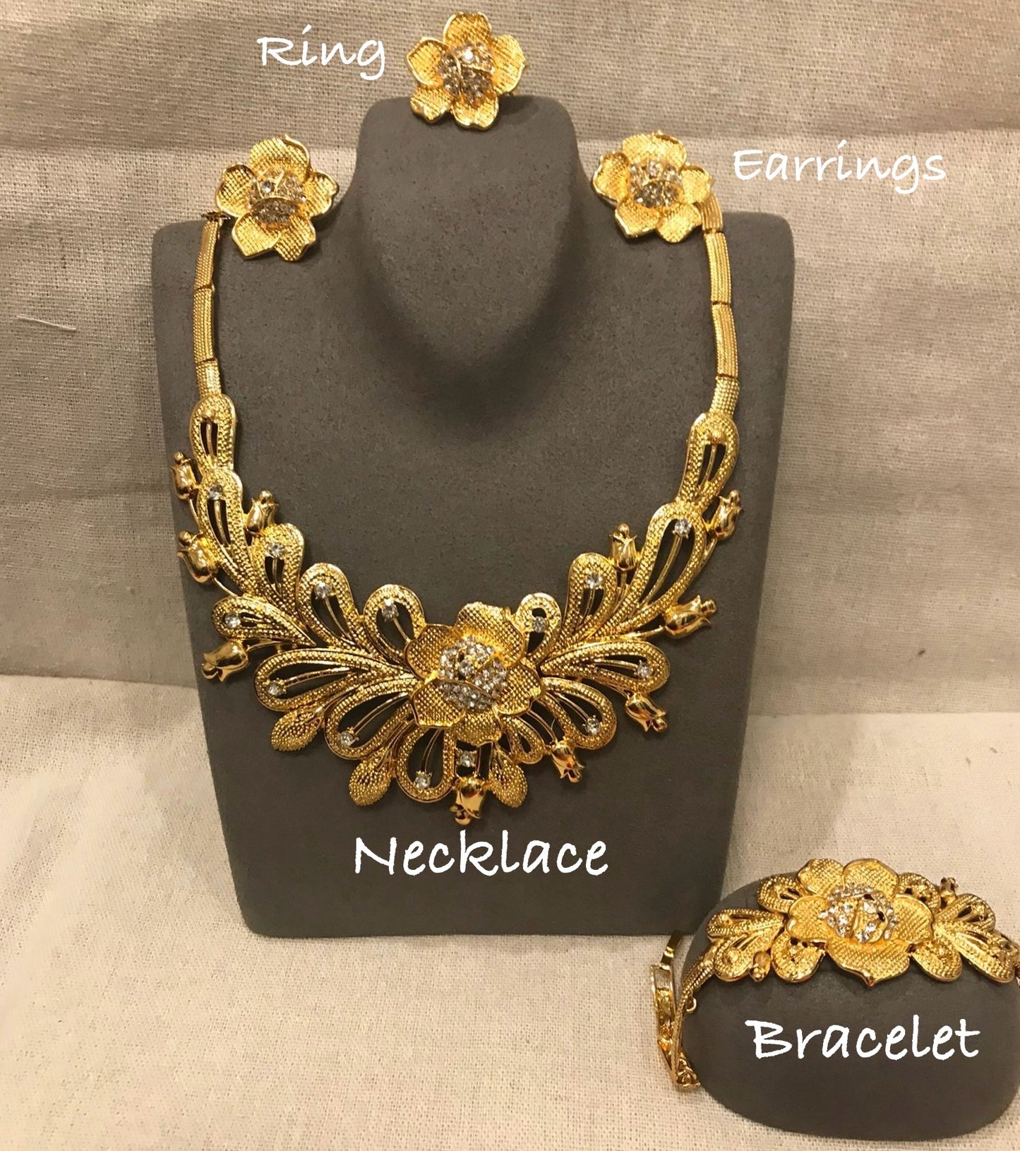 Gold Jewelry Set