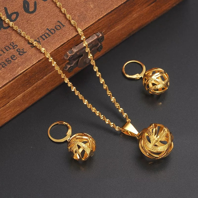 Gold Jewelry Set for Women